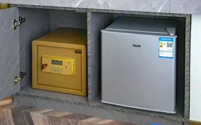 Lushan Yunlian Hotel (Guling Street Cableway Upper Platform)