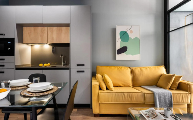 Muralla Sevilla Suites By Lola