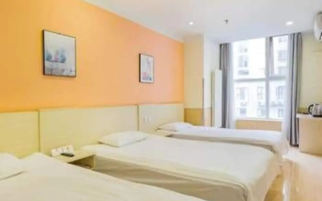 Super 8 Hotel (Beijing Panjiayuan Huawei South Road)