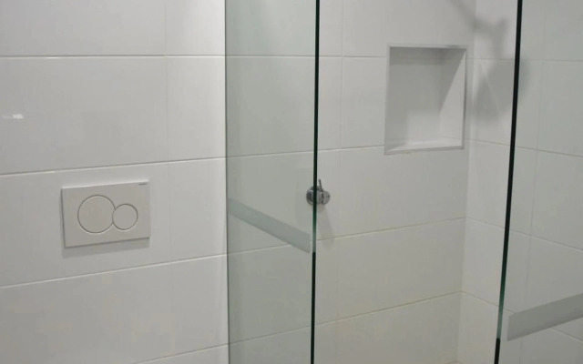Waterford Apartment 4