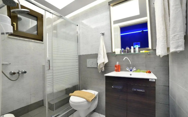 Shine Veranda Prive Apts 7Persons