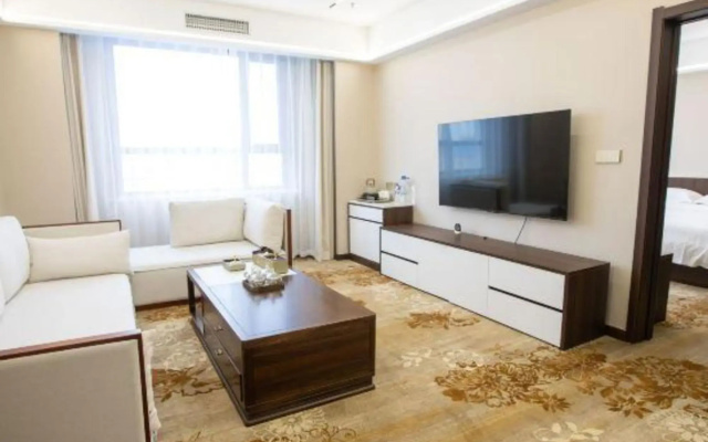 Baicheng Hotel