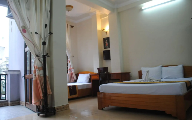 Sunny B Hotel