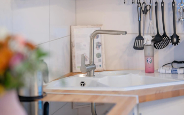 Stay Awesome - Industrial Apartment, Nähe Bahnhof Wilhelmshöhe und kostensloses Parken