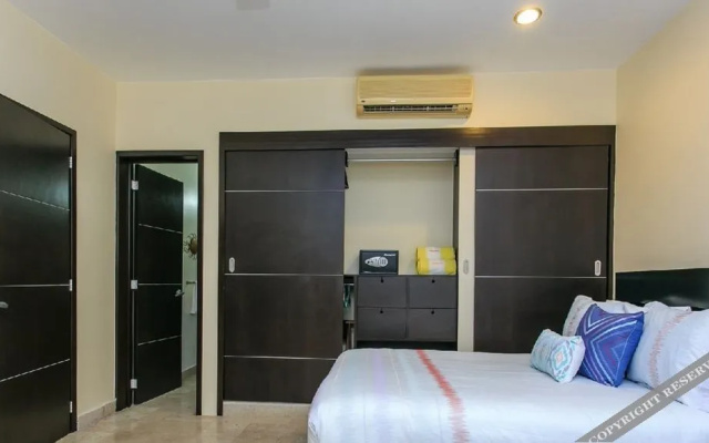 Mamitas 1104 2 Bedrooms and Terrace by RedAwning