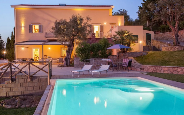 Villa Ferrara in Sant Agata sui Due Golfi
