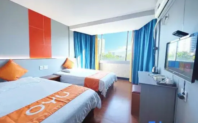 Tonglu Mingguang Holiday Hotel (Tonglu Tongjun Mountain)