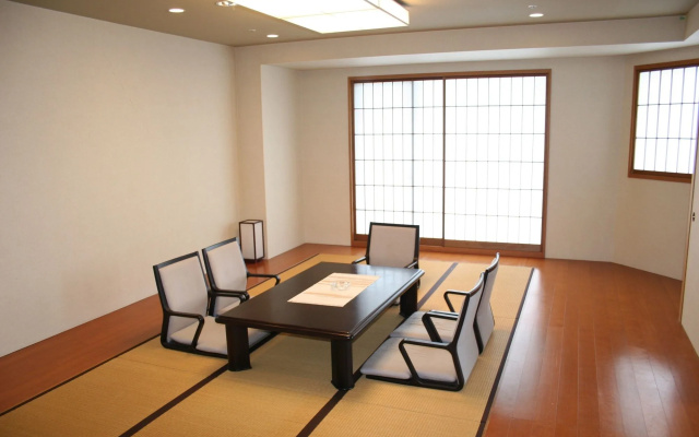 Yu-Furi Izukogen