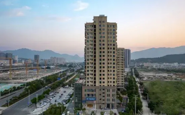 HanTing Hotel (Wenzhou South Station Garden Expo Park)