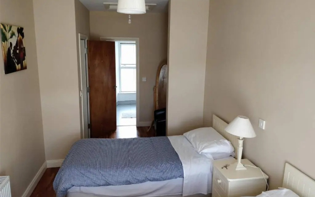 Barry's Bed and Breakfast