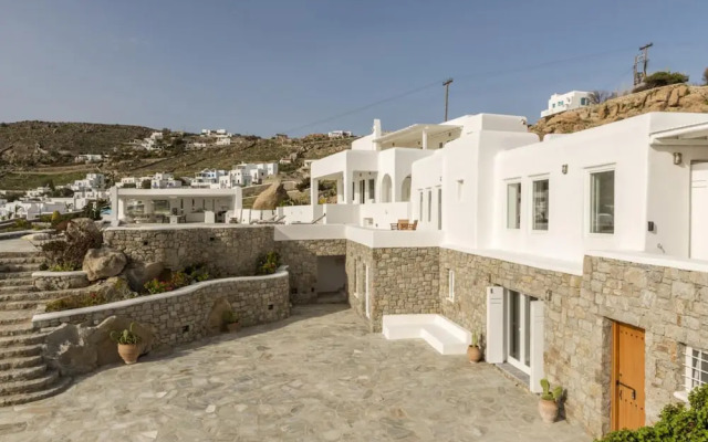 Villa Agatha With Private Pool Outdoor Jacuzzi