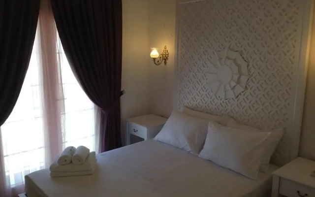 Alacati Alaris Otel