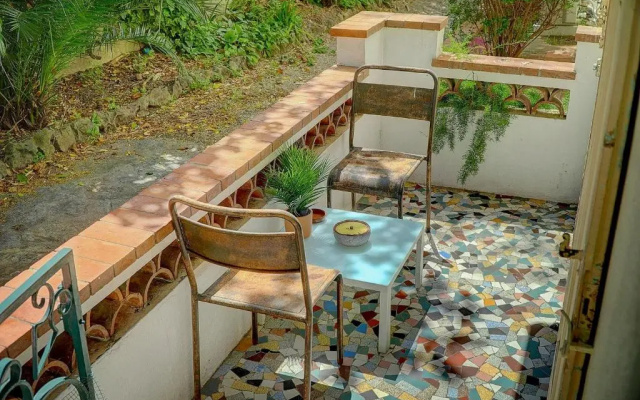 Le Alex - 800m des plages - extérieur - Verrière Côte d'Azur