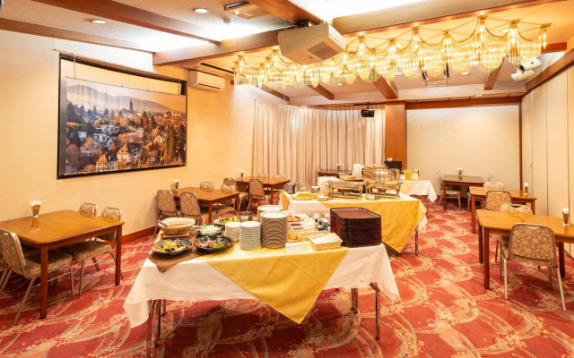 Komagane Green Hotel