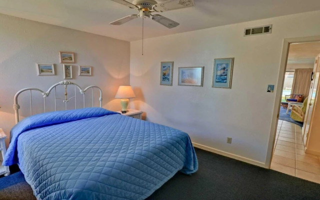 111 Las Brisas Poolside Condo 1 Bedroom Condo by RedAwning