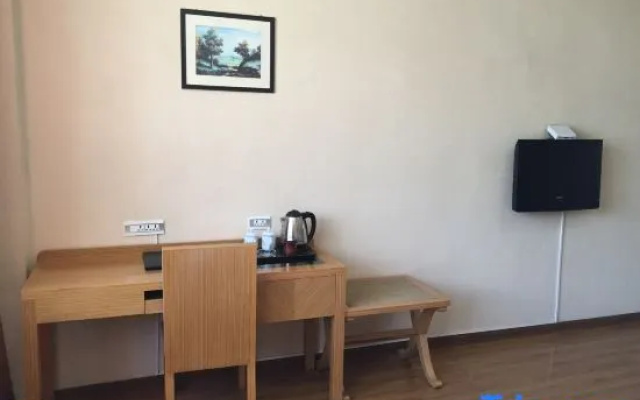 Taishun Yideyuan Business Hotel