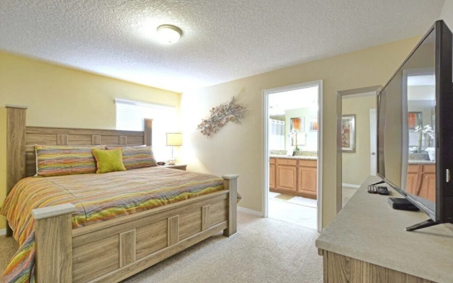 Storey Lake-5 Bedroom Townhome w/Splashpool-1606ST