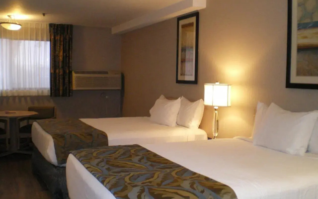 Shilo Inn Suites Hotel - Nampa Suites