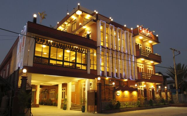 Inle Apex Hotel вид на фасад