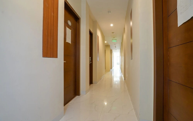 U Xpress Hotel by OYO Rooms