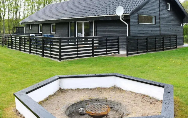 8 Person Holiday Home in Storvorde-by Traum