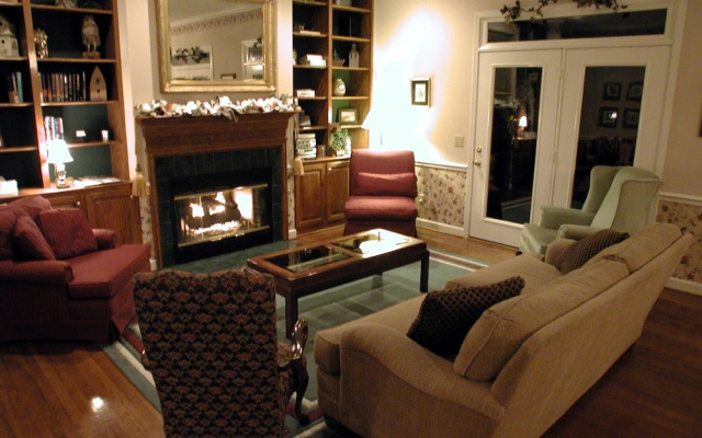 Garden Inn Bed & Breakfast at Bee Rock