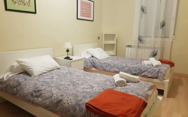 Apartamentos Dos Torres - Varda