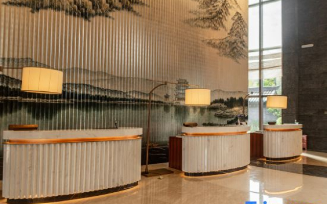 Qing Hua Hai Guan Fang Garden Hotel