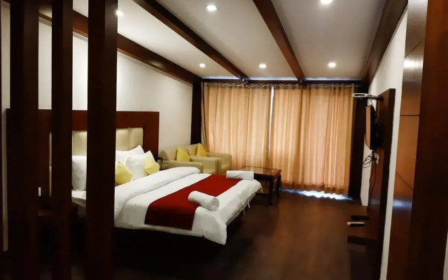 Hotel Queen of Hills