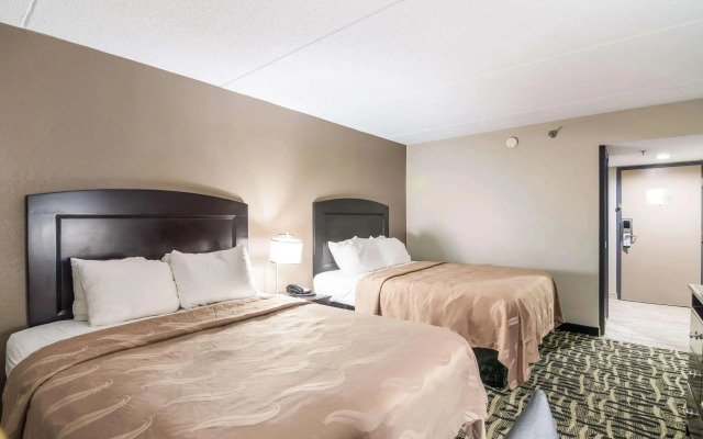 Quality Inn Rochester West