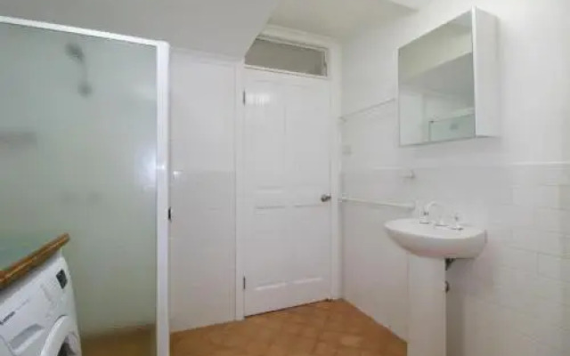 Beachfront 2, 25 Willow Street