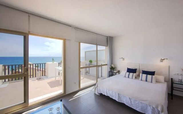 Studio in Marbella Steps From Sandy Beach