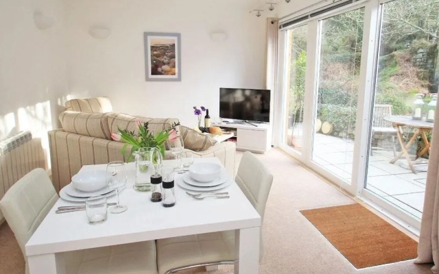Cot Valley Cottage