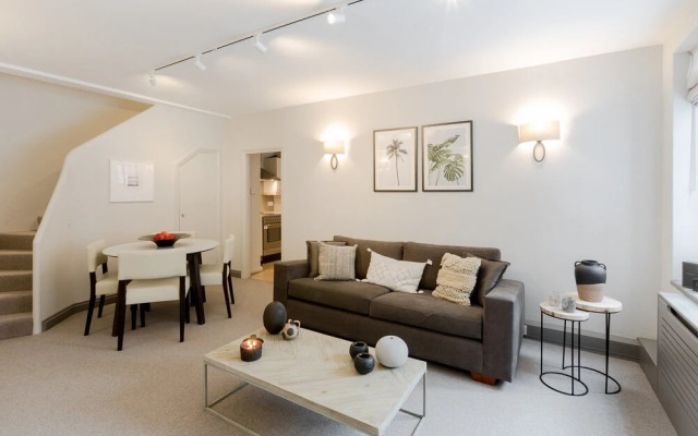 Immaculate Apartment in Sloane Square