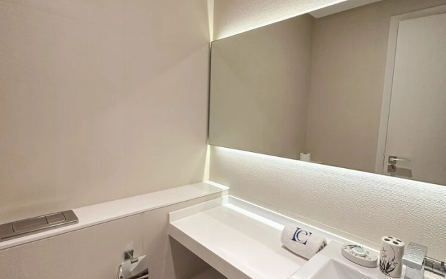 Brand New 1BR Apartment West Avenue Marina - CLN
