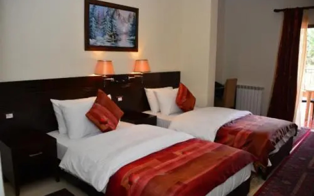 Pine View Hotel Azour-Jezzine