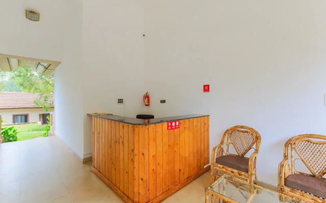 Casa De Royale Resort