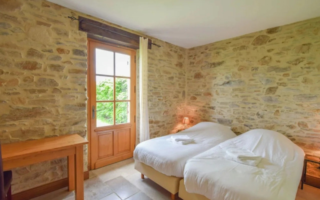 Dreamscape: Rustic Elegance