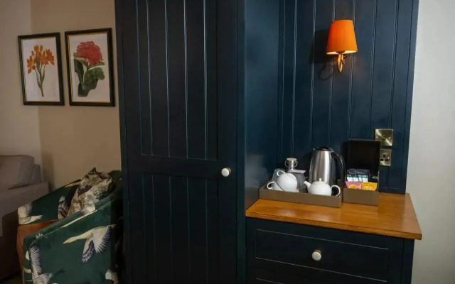 The Wheatsheaf Hotel by Good Night Inns