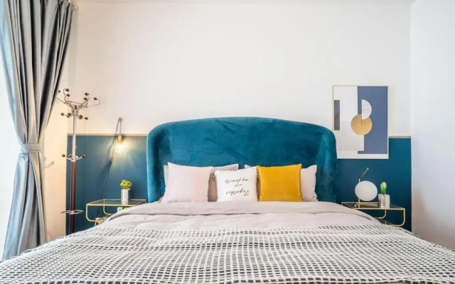 Zhengzhou Zhengdong New District·CBD Business District· Locals Apartment 00174150