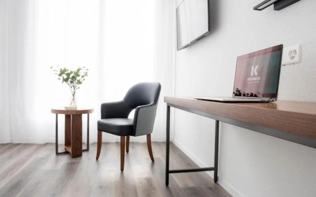 K BUSINESS Apartments & Hotel