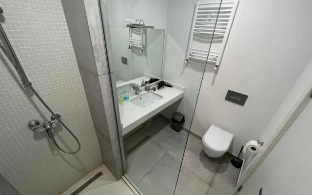 RedHubCo New Gudauri Suites 311