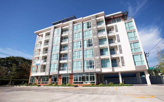 Апартаменты BBG Seaside Luxurious Service Apartment вид на фасад