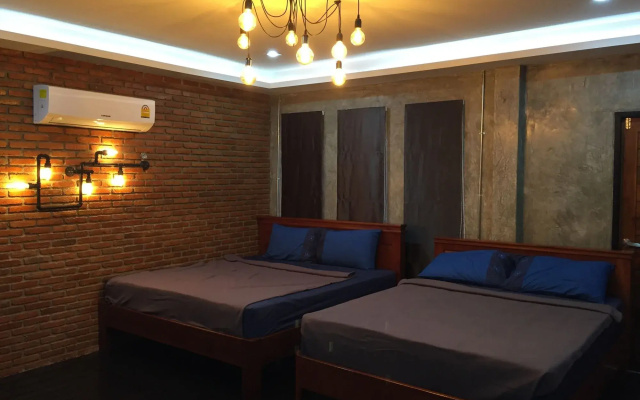 Loft Cha-Am 2017