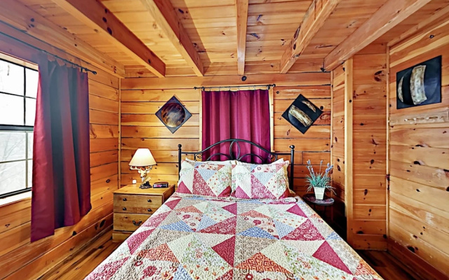 A Birds Song - 2 Br Cabin