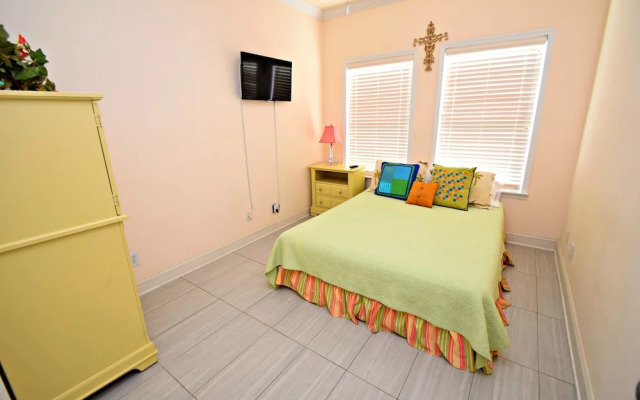 Spinnaker Pointe