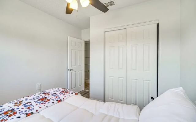 Melbourne Vacation Rental ~ 5 Mi to Beaches!