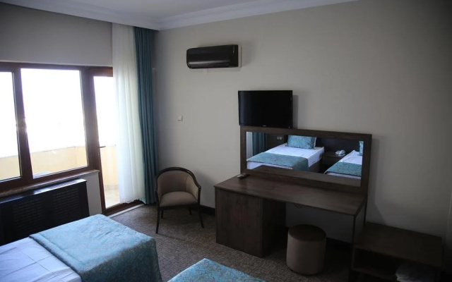 Omtel Hotel