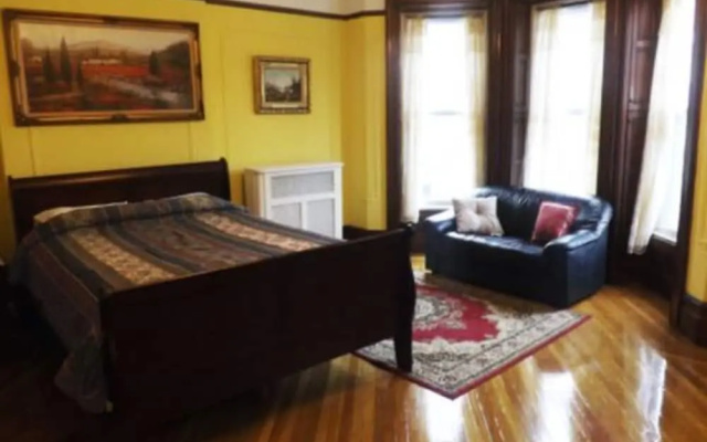 Lefferts Gardens Residence Bed  Breakfast