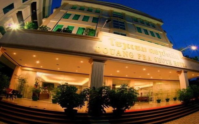 Douangpraseuth Hotel in Vientiane, Laos from 42$, photos, reviews - zenhotels.com hotel front